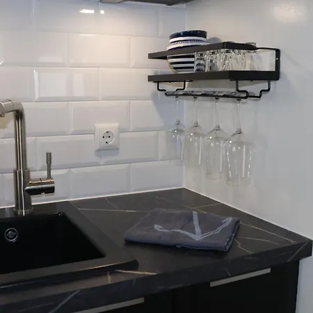 Ellomi - Vakantiehuis *